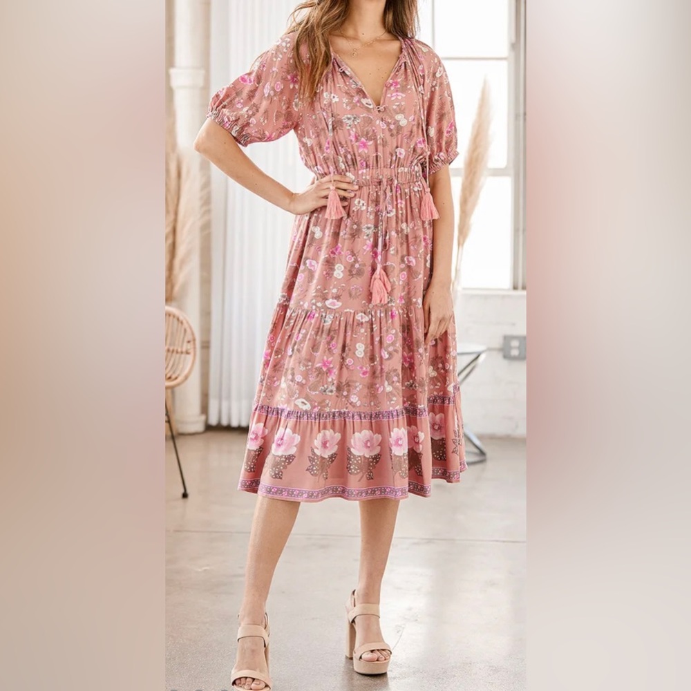 Lulus New Blooms pink floral tiered midi dress L